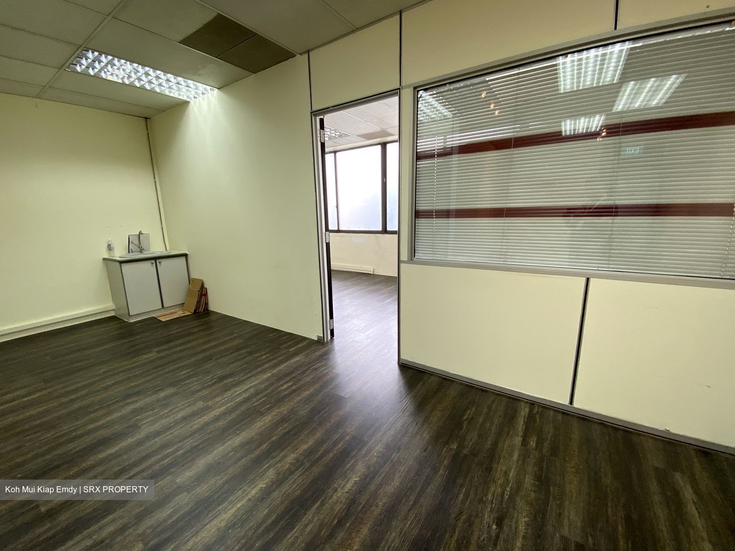 Parklane Shopping Mall (D7), Office #408842991